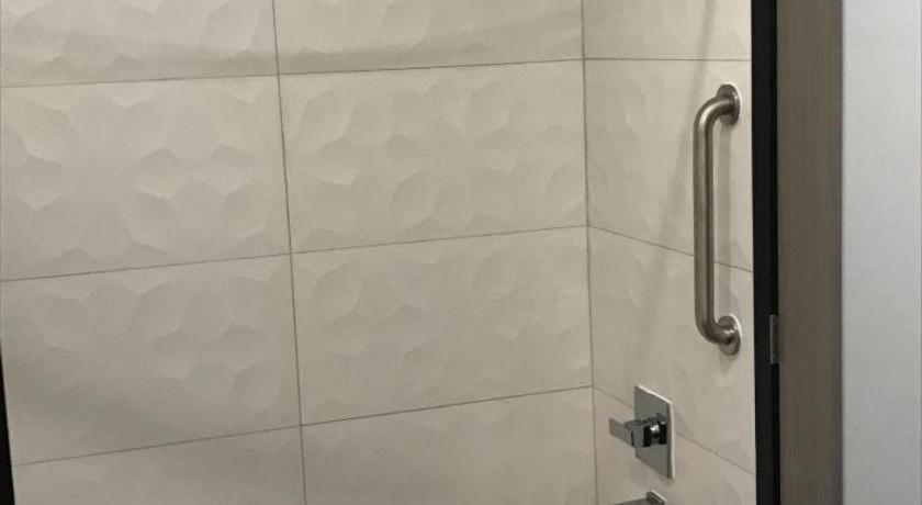 Hotel Bella Jersey Village Екстериор снимка